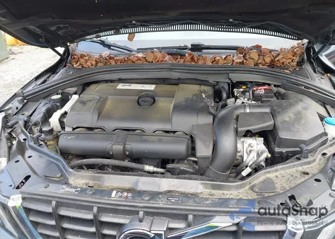 2013 Volvo Xc60 3.2 Premier из США, поврежденный, VIN YV4952DL2D2421122